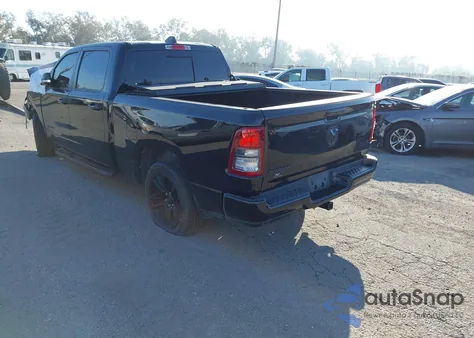 2022 Ram 1500 Big Horn 4X4 6'4 Box from USA, damaged, VIN 1C6RRFMG4NN193410